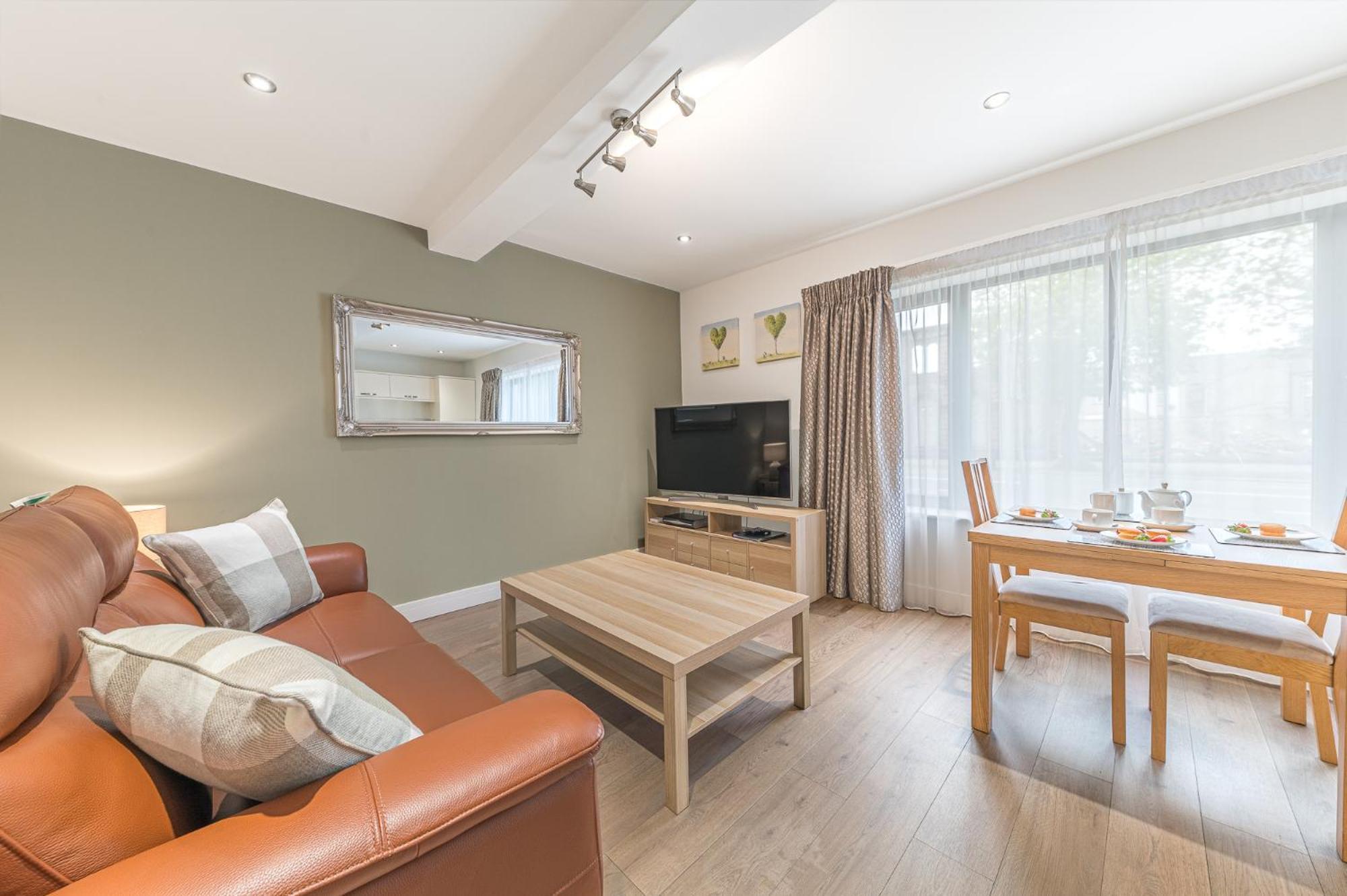 Abbey Apartments Modern Aparthotel For Tourists & Professionals Barrow-in-Furness Екстер'єр фото