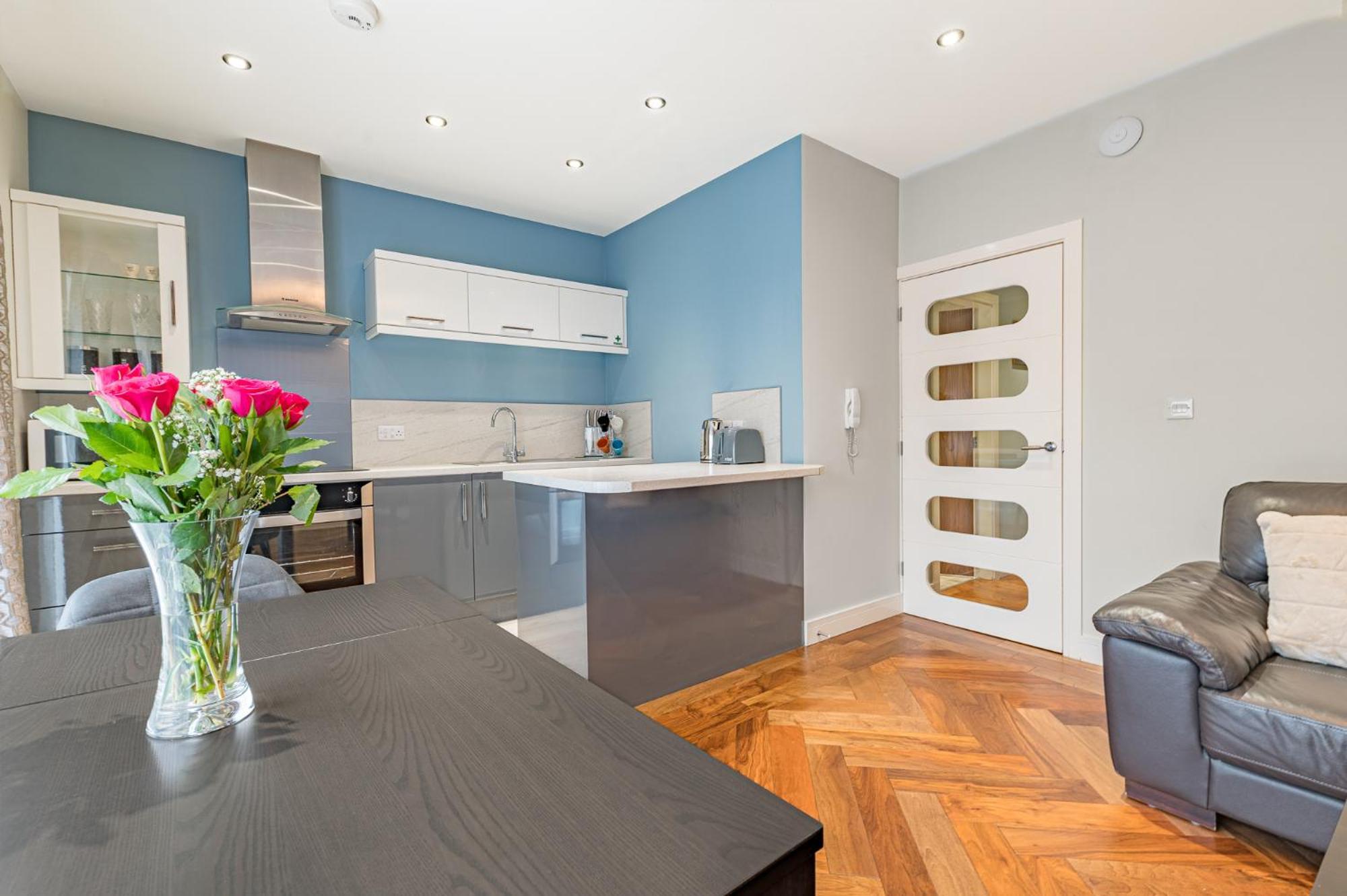 Abbey Apartments Modern Aparthotel For Tourists & Professionals Barrow-in-Furness Екстер'єр фото