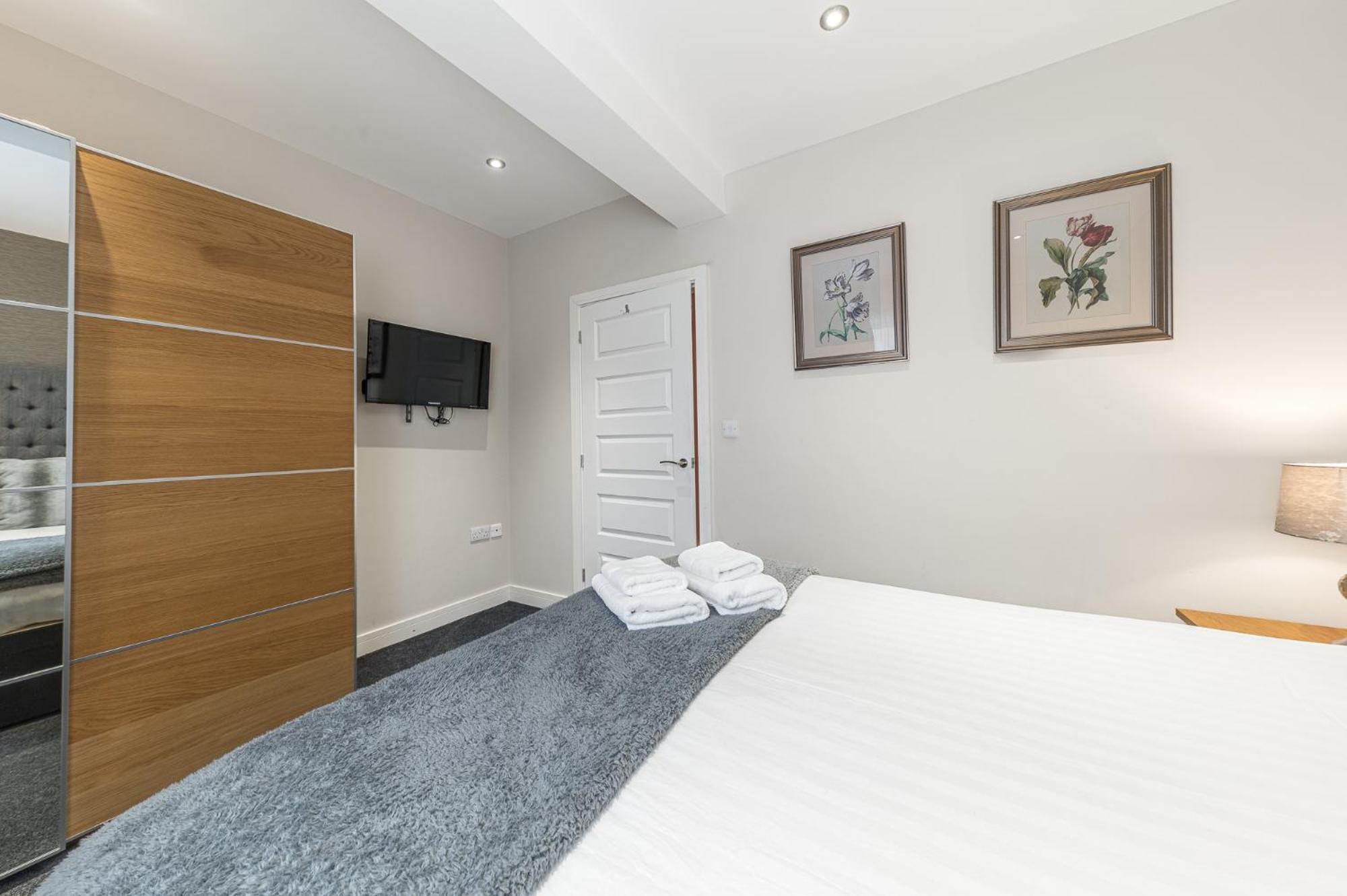 Abbey Apartments Modern Aparthotel For Tourists & Professionals Barrow-in-Furness Екстер'єр фото